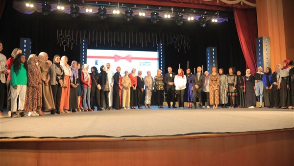 مهرجان أسوان