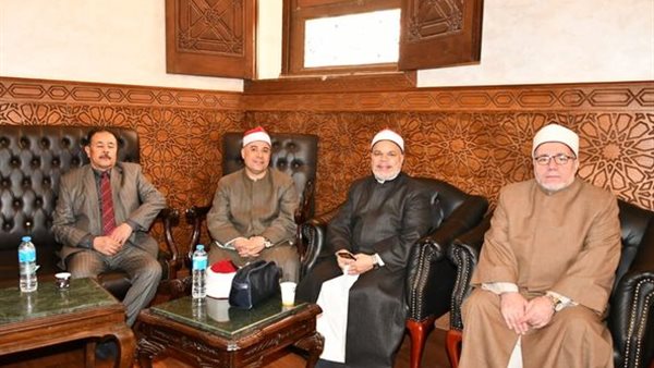 قراء جلسة مقرأة كبار