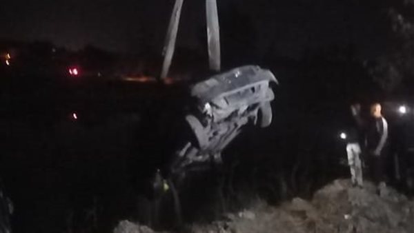 لحظة انتشال السيارة