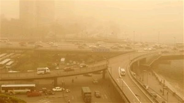 عاصفة ترابية 