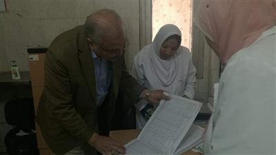 وكيل وزارة الصحة بالقليوبية يتفقد مراكز طب الأسرة للتأكد من توافر الأدوية