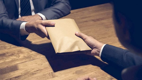 كسب غير مشروع- أرشيفية