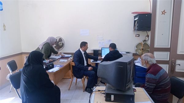 القوى العاملة ببورسعيد