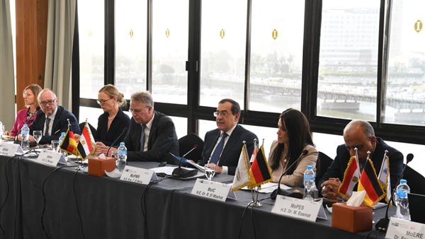 وزير البترول