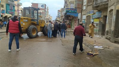 بسبب الأمطار.. انهيار سقف عقار غير مأهول بالسكان في البحيرة | صور