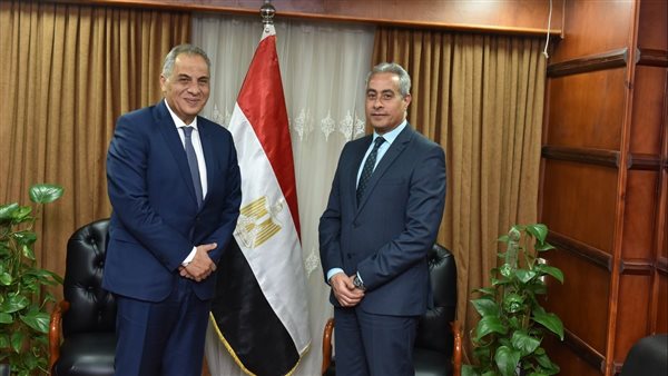 وزير القوى العاملة