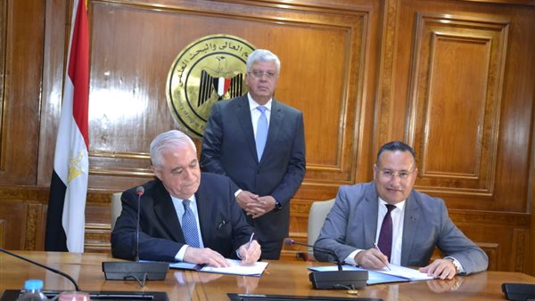 وزير التعليم العالي