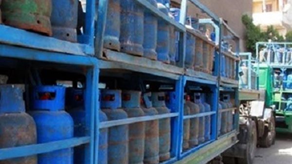 حملات تموينية لإحكام