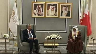 حنفي جبالي يلتقي رئيس مجلس الشورى البحريني ويؤكدان تاريخية العلاقات بين البلدين