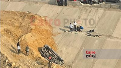 نجوا من الموت بأعجوبة.. لحظة رفع حطام ميكروباص دائري زهراء المعادي المنكوب| صور