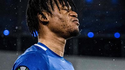 مهاجم جينت يدخل التاريخ بهاتريك في مرمى إسطنبول بدوري المؤتمر الأوروبي