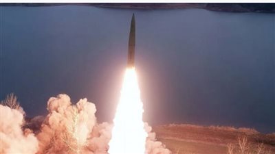 كوريا الشمالية تطلق صاروخا باليستيا للمرة الثانية خلال أسبوع