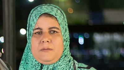 الأم المثالية بالجيزة: كافحت وعلمت أولادي ونفسي أعمل عمرة