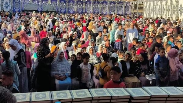 تكريم 2000 حافظ لكتاب