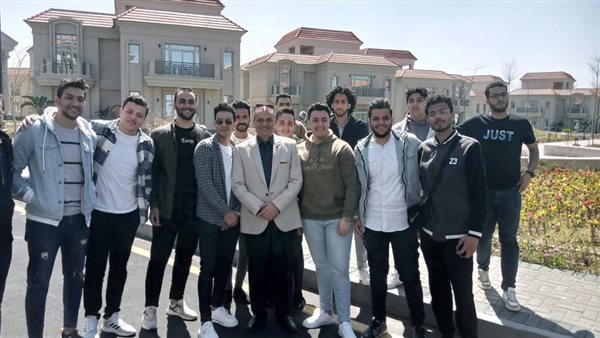 جولة طلبة كلية الهندسة