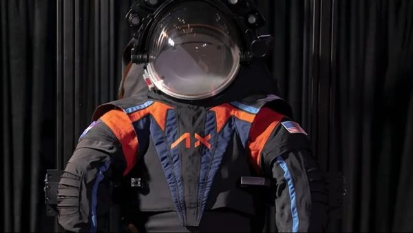 بدلة ناسا الجديدة