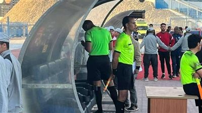 اتحاد الكرة: إيقاف طاقم حكام مباراة منتخب السويس والنصر لأجل غير مسمى