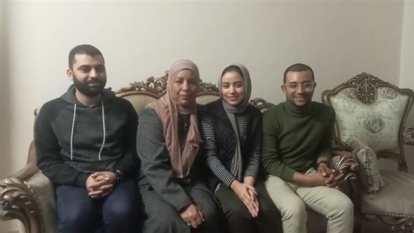 الأم المثالية في