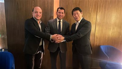 وزير الرياضة يبحث مع رئيس الاتحاد الدولي للجمباز استعدادات استضافة مصر لبطولة العالم