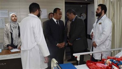 نائب محافظ المنيا يتابع انتظام الخدمة الصحية بالمستشفيات