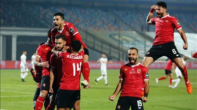 فرص الأهلي في التأهل لربع نهائي دوري أبطال إفريقيا بعد تعادل صن داونز والهلال | بث مباشر