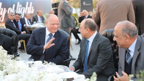 وزيرا الطيران والقوى