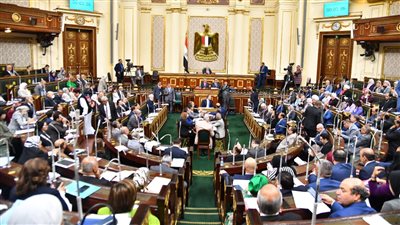 صناعة النواب تبحث الاستغلال الأمثل للمجمعات والمناطق الصناعية