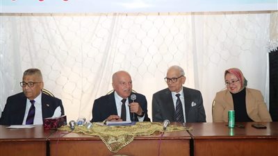 نقيب المعلمين يشدد على رؤساء الفرعيات بسرعة تقديم خدمات النقابة 