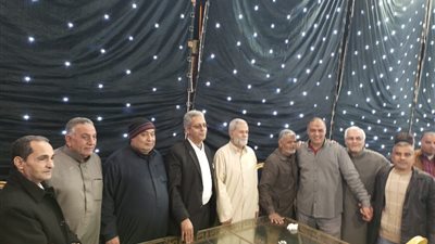 أسرة إمام عاشور تحتفل بـ حنّته وسط أهالي قريته في الدقهلية| صور 