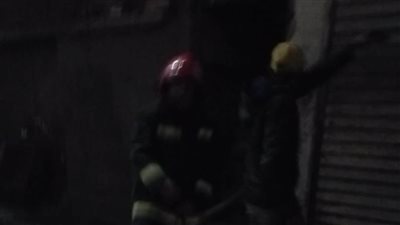 السيطرة على حريق بمحل خردة دون وقوع إصابات في الإسكندرية 