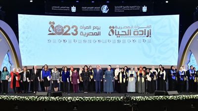 انتصار السيسي: تحية اعتزاز مني لكل امرأة مصرية هي السند والعون لأبنائها وأسرتها