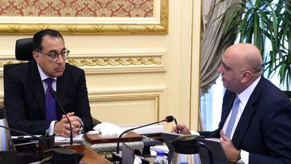 اجتماع الدكتور مصطفى