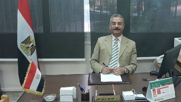 الدكتور أحمد عبدالرشيد