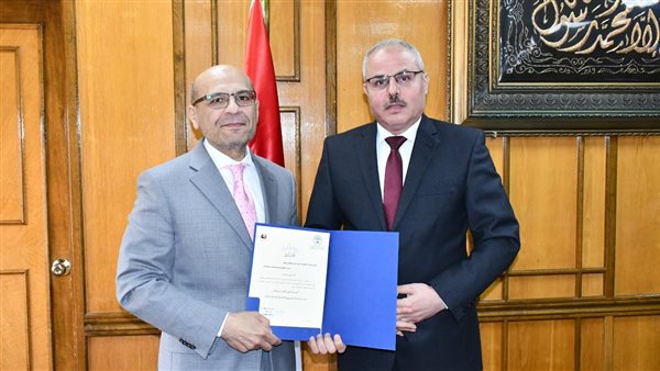 تكليف الدكتور أحمد