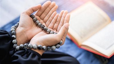 دعاء ختم القرآن.. اللهم اجعلنا ممن قاده القرآن إلى الجنان