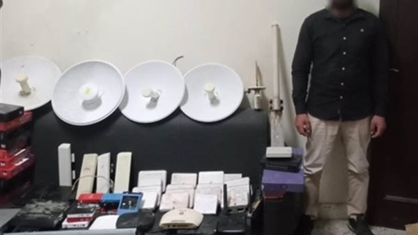 المتهم بحوزه المضبوطات