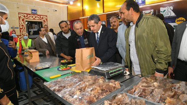 محافظ الغربية يفتتح