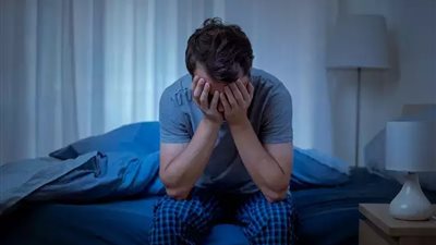 القلق والاكتئاب أكثر انتشارًا بين مرضى فيروس كورونا | دراسة