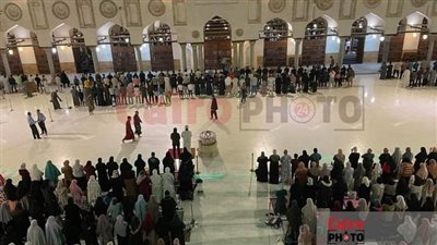 أجواء روحانية.. المئات يؤدون صلاة التراويح بالأزهر في ثاني أيام رمضان | بث مباشر