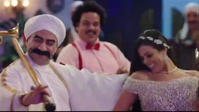  ماذا فعلت مربوحة بعد زواج الكبير من لورديانا في الحلقة الأولى من الكبير أوي7؟