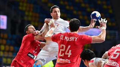 الأهلي ضد سموحة والزمالك أمام سبورتنج.. مواجهات نارية بنصف نهائي كأس سوبر كرة اليد اليوم