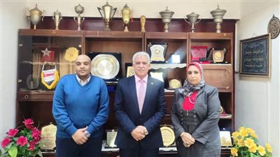 توجيه مهم من تعليم القاهرة بشأن شروط وموعد التقديم بمسابقة معلم متميز مبدع