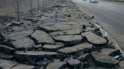تكسير أسفلت 200 كيلومتر.. طلب إحاطة بشأن طريق مصر إسكندرية الصحرواي