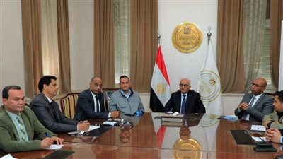 من 4 ابتدائي إلى 3 إعدادي.. وزير التعليم يعلن إتاحة الروابط الإلكترونية للمناهج العام المقبل