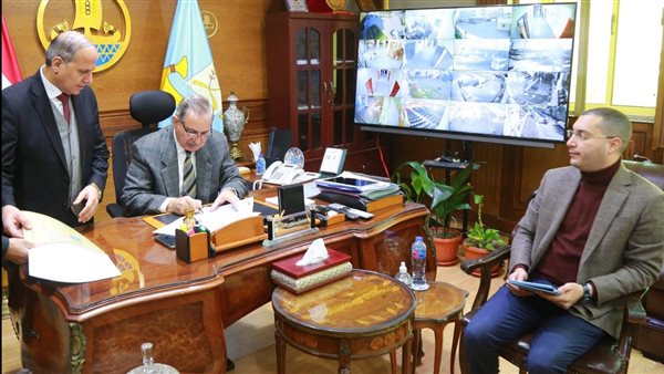 محافظ كفر الشيخ ووكيل