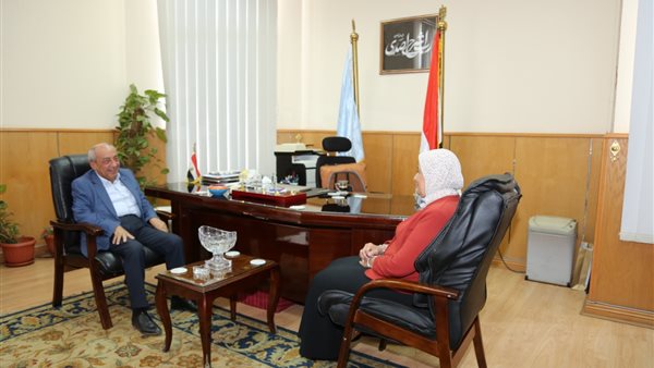 نقيب المهندسين يلتقي