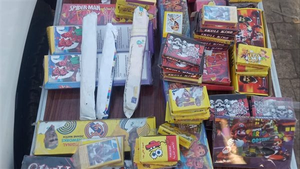 ضبط ألعاب نارية بالأقصر