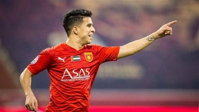 مصدر بالأهلي يكشف حقيقة التعاقد مع التونسي بالعربي