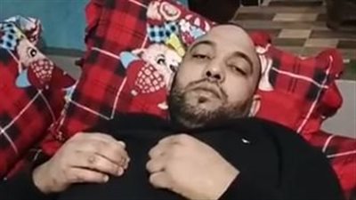 عامل محارة أصيب بالشلل منذ 4 سنوات يستغيث لعلاجه بالبحيرة: نفسي أرجع أمشي وأدخل الحمام بس | بث مباشر 