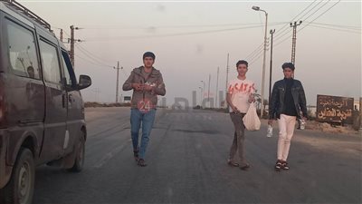 إفطار الصائمين المسافرين على الطريق شيمة أهالي مدينة بئر العبد في رمضان